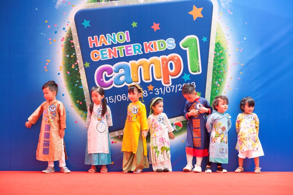 Jadiny chuyên cung cấp trang phục biểu diễn cho bé với chính sách hấp dẫn